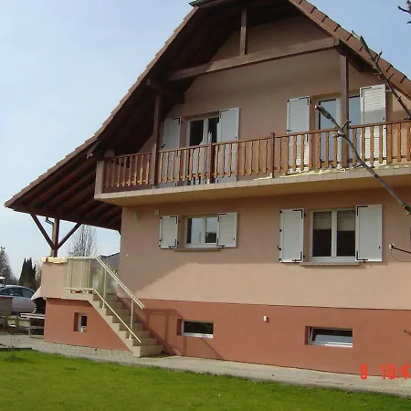 Venez Loger Chez L'habitant Au Centre De L'alsace, A Cote D'europa Park ! Vendégház